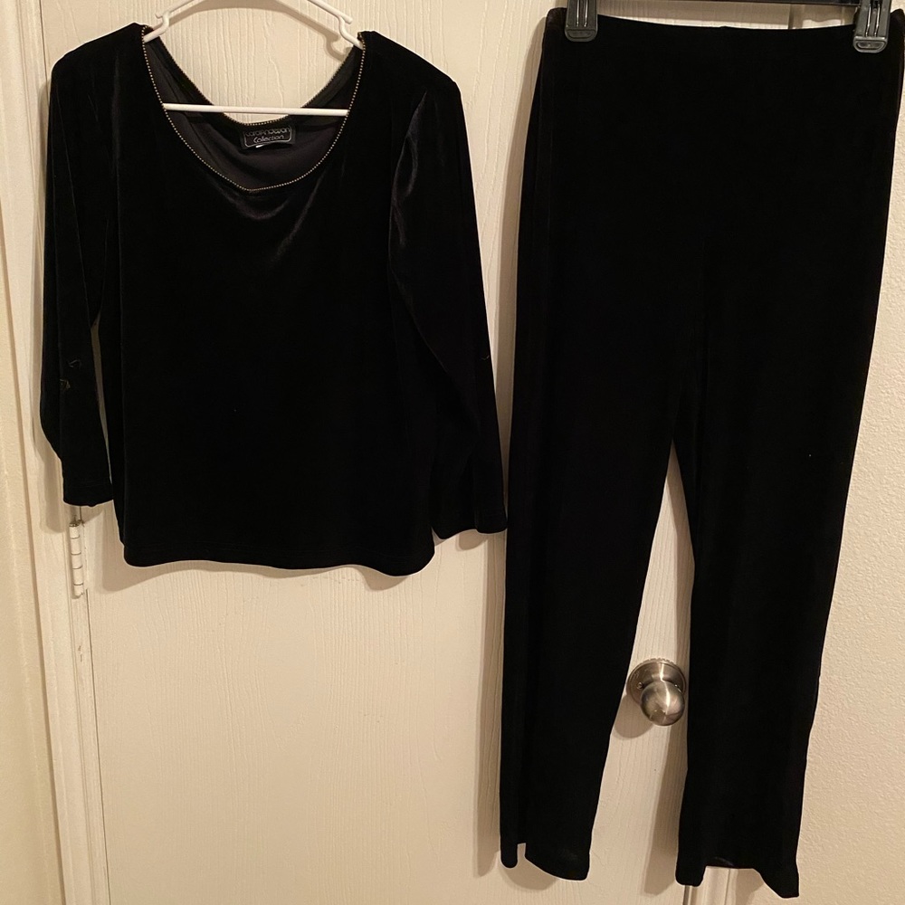 Velvet top and pants